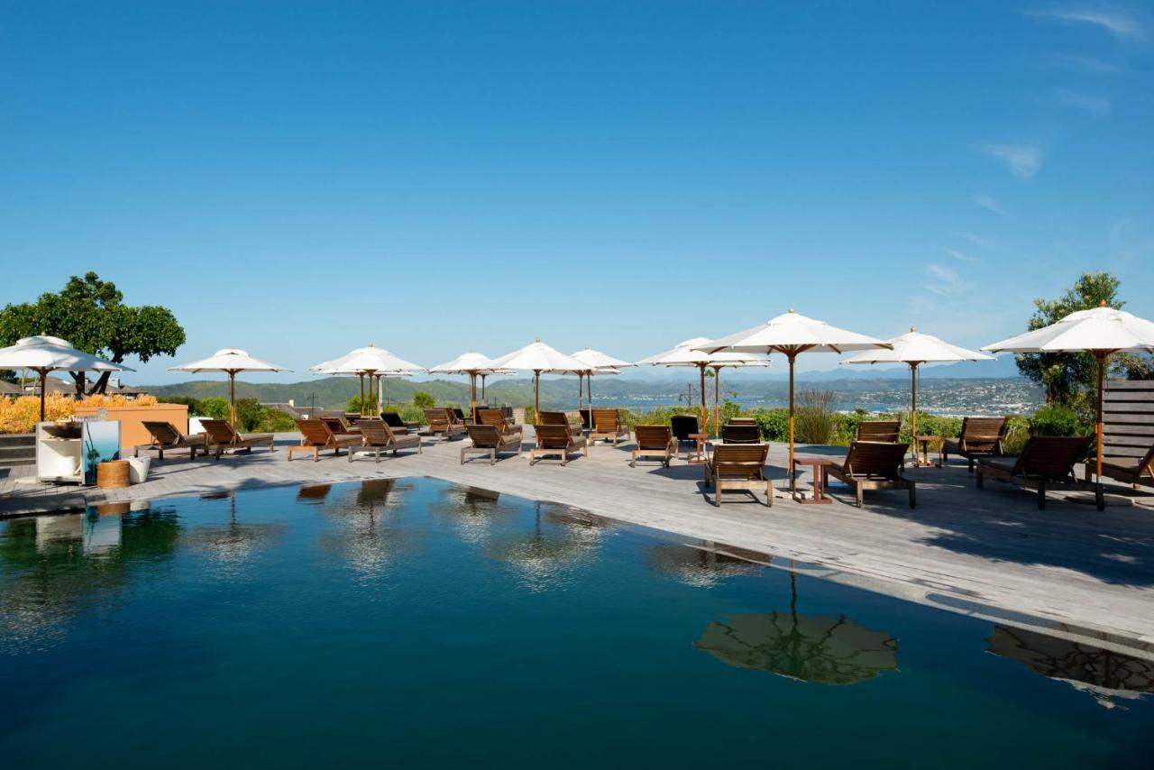 Pezula Nature Retreat Knysna Exterior photo The pool at the Hotel Château Gaillard