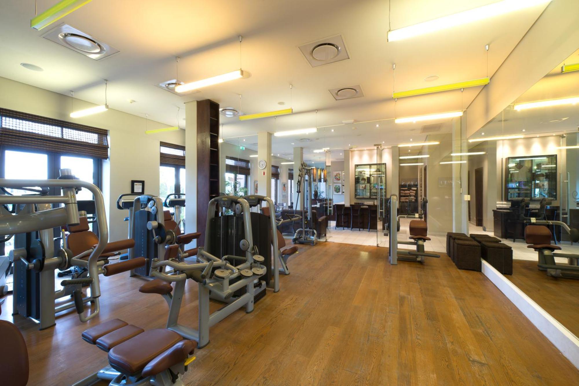 Pezula Nature Retreat Knysna Exterior photo The gym at the 108 Pancrasset
