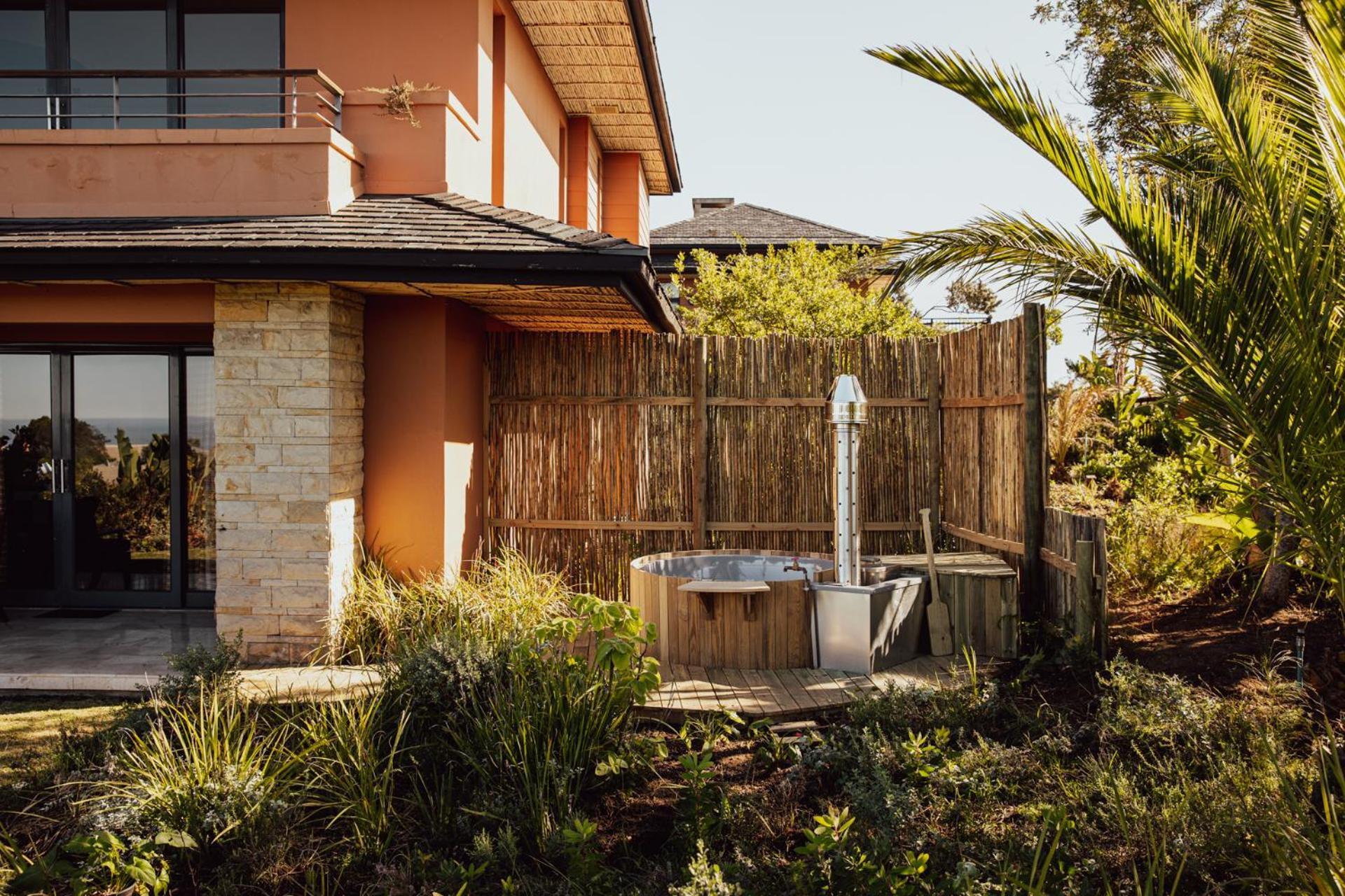 Pezula Nature Retreat Knysna Room photo A private outdoor onsen